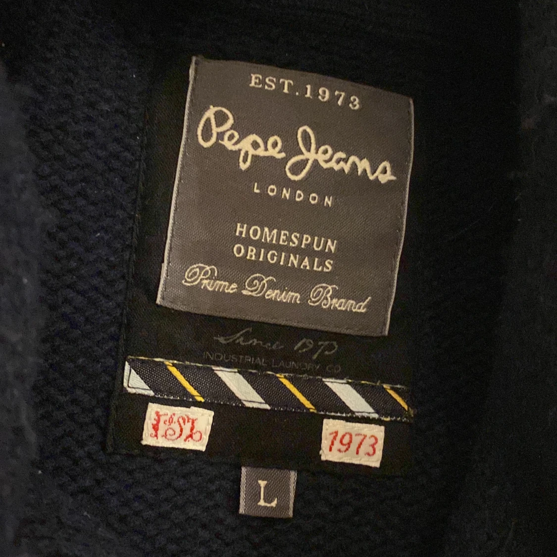Mörkblå stickad tröja från Pepe Jeans - 91