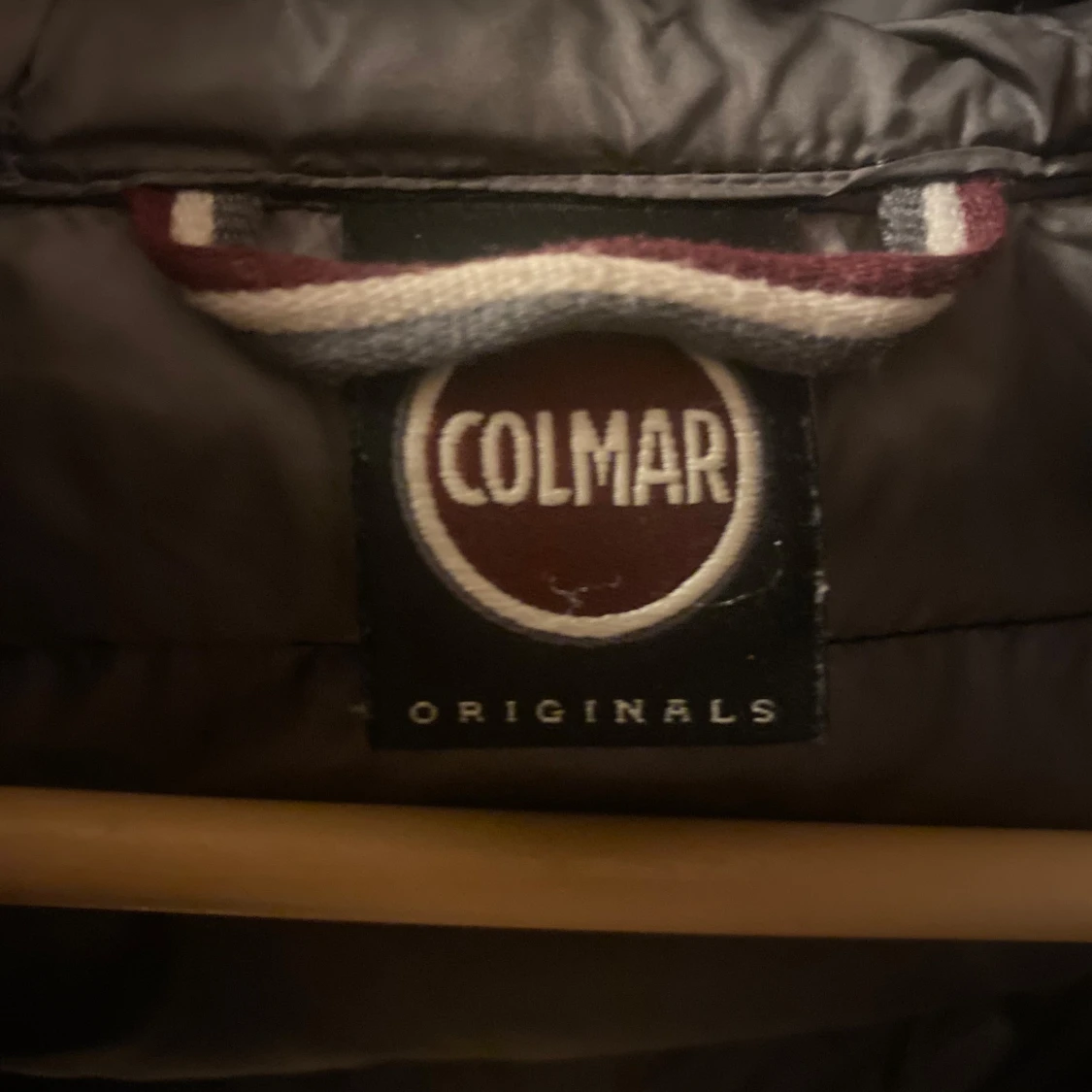 Svart pufferjacka från Colmar - 92