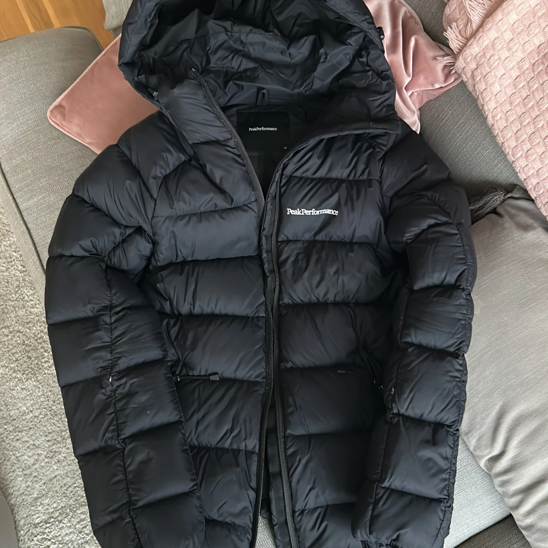 Svart vinterjacka från Peak Performance - 93
