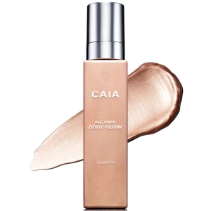 CAIA All Over Body Glow - Säljer en CAIA All Over Body Glow i nyansen Golden Tan. Perfekt för att ge huden en strålande och solkysst look. Flaskan är elegant med en metallisk kork och innehåller 150 ml. Tillverkad i Italien och ger en lyxig känsla till din hudvårdsrutin. Den är använd max en gång när jag provade den. Så fin men har flera liknande. Produktvärde 495kr. 