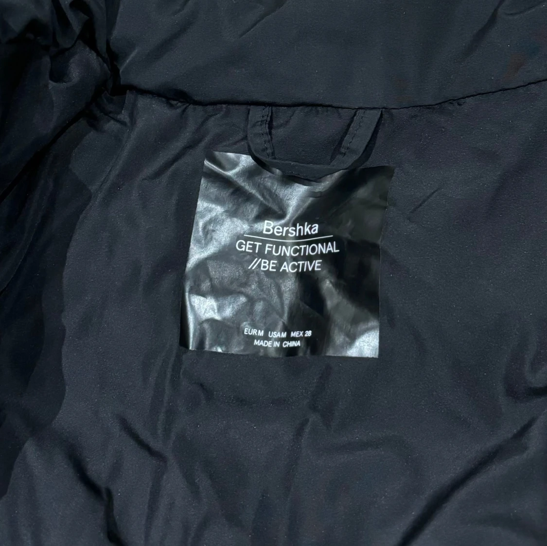 Svart pufferjacka - 93