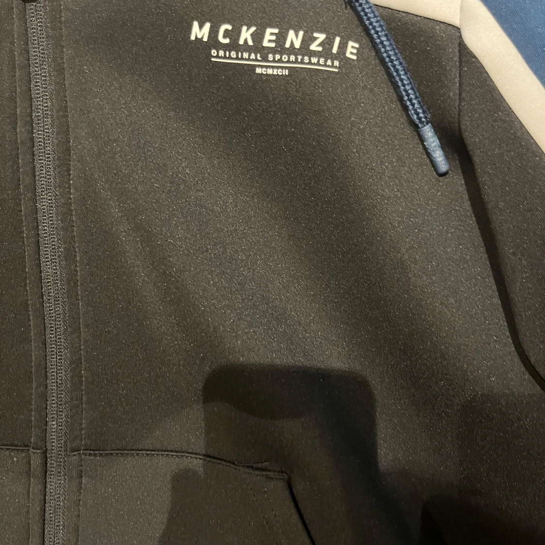 McKenzie hoodie  - 90