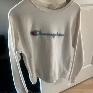 Champion tröja  - Mycket bra i skick 