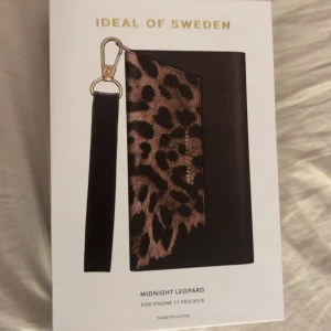 Leopard skal 🐆  - Trendigt leopard skal till iphone 11/PRO/XS/X - helt ny och oöppnad!! 🐆 priset kan diskuteras!