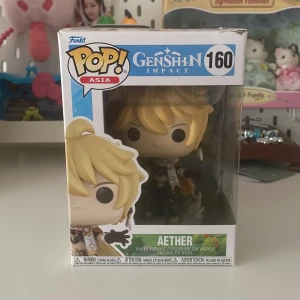 Aether pop figur - Köpt på scifi con 2023 ^^ Köparen står för frakten !! 