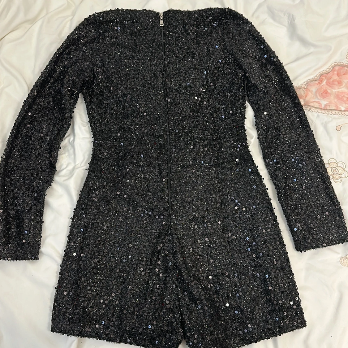 Svart glittrig jumpsuit från Last Point Life - 91