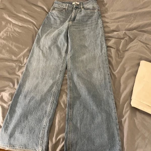 Jeans  - Vida jeans från hm st 36 använda några få gånger 