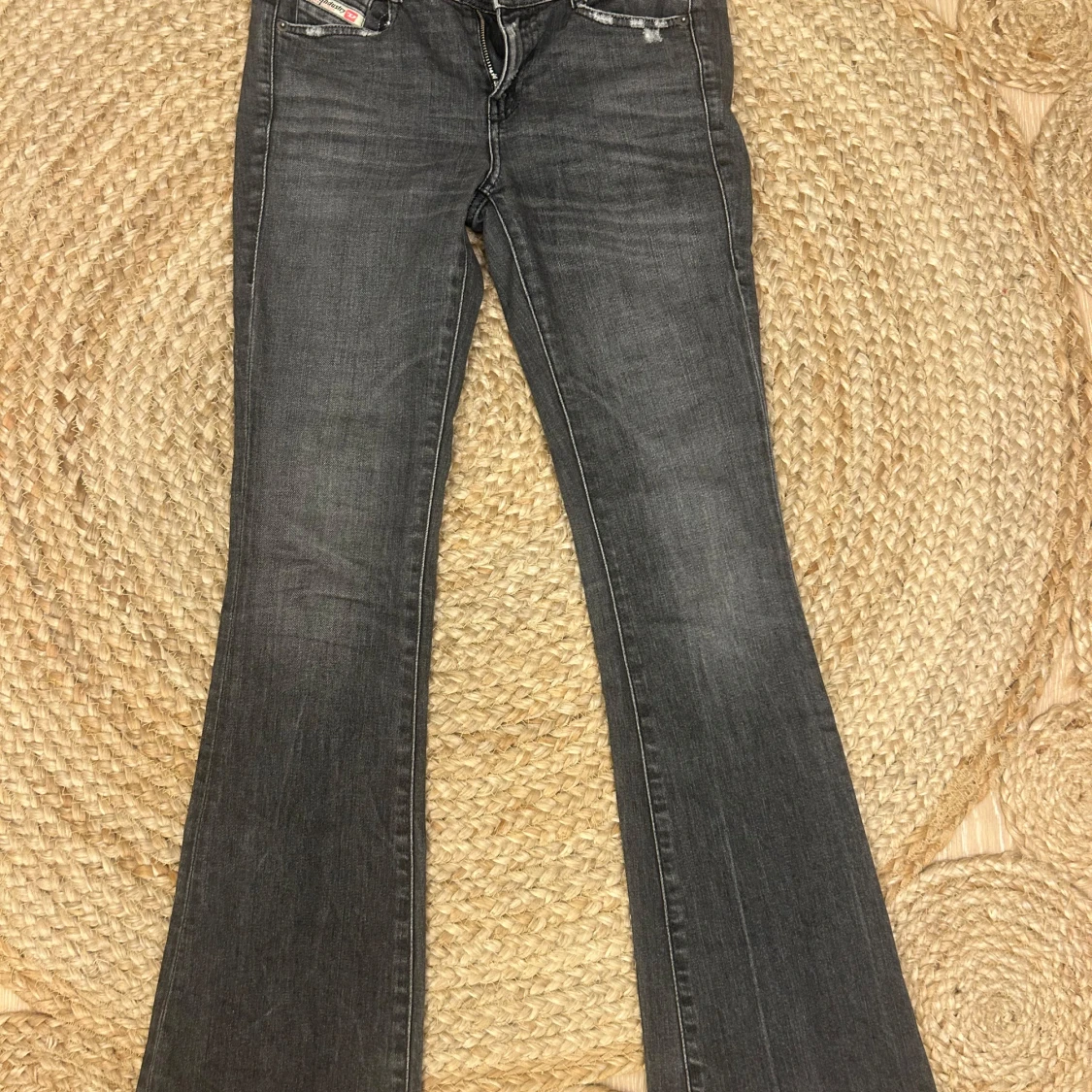 Gråa diesel jeans  - 90