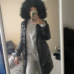 Vinter jacka - Kommer inte till andvänding. Den är som ny