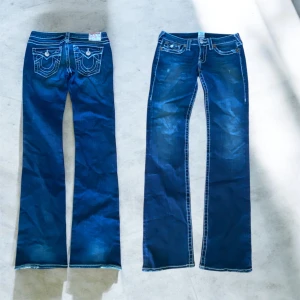 lågmidjade true religion jeans - Jätte snygga true religion jeans. I dunder skick skriv vid funderingar