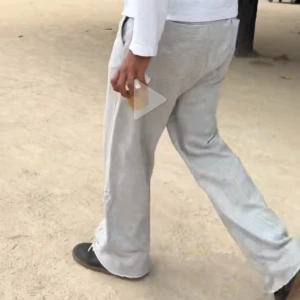 Weekday astro sweatpants - Nya, endast använda en gång, säljes pga att de är några cm för korta på mig. Jag är 186cm. Är du något kortare än mig sitter de som på referensbilden