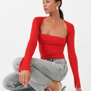 Topp ginatricot  - Soft touch från Gina bra i skick inga defekter alls helt ren💓 storlek XL men passar L