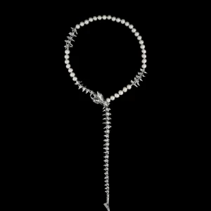 SÖKER!!! Dragon Smyck - Letar efter "DRAGON PEARL NECKLACE"  halsband av Maria Nilsdotter. Hör gärna av dig om du vill sälja den vidare 🙏 