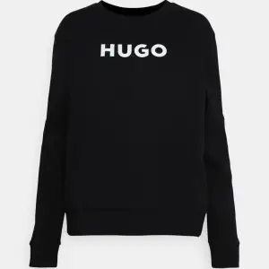 äkta hugo boss tröja, dam: storlek S/M  bra skick och jättefin