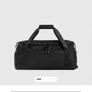 Gymshark bag/väska - SÖKER denna!!💗💗💗 