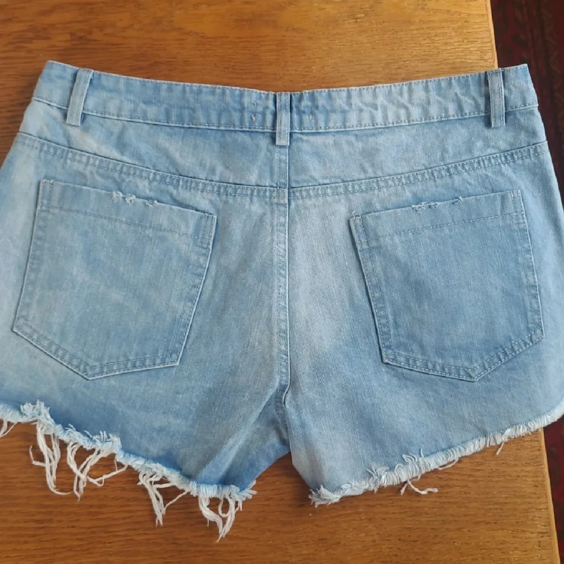 Design by si shorts  - 90