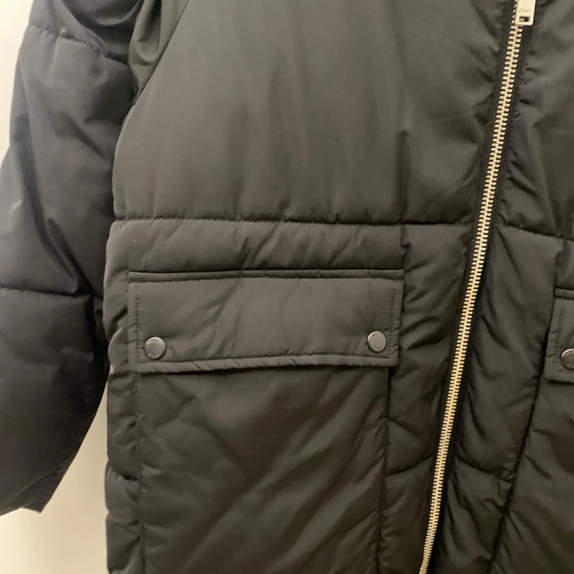 Svart pufferjacka från ONLY - 91