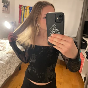 Fin glitter topp - Ny utan prislapp, endast testad❤️ Pris kan diskuteras!