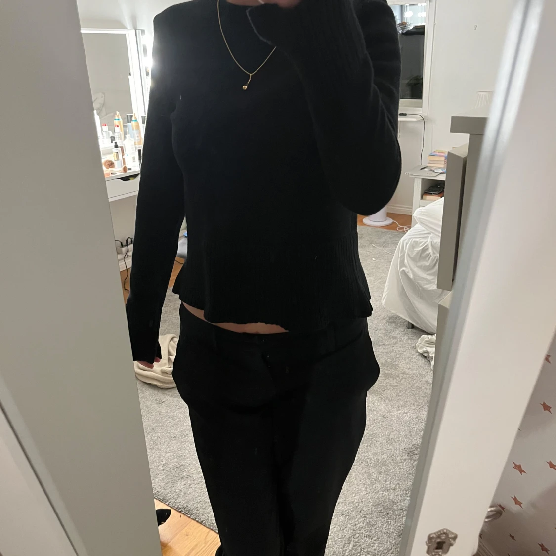Svart långärmad tröja