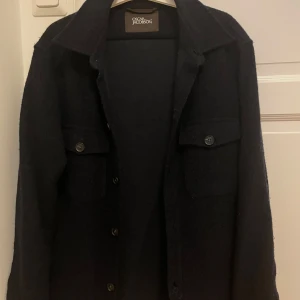 Overshirt  - Overshirt från oscar jacobson nypris 3000