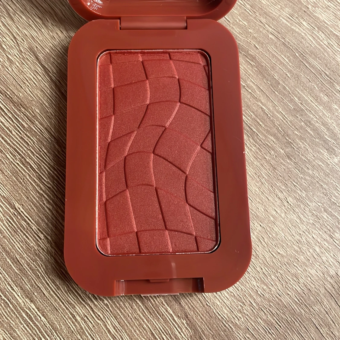 Buttermelt Blush från NYX Professional Makeup - 91