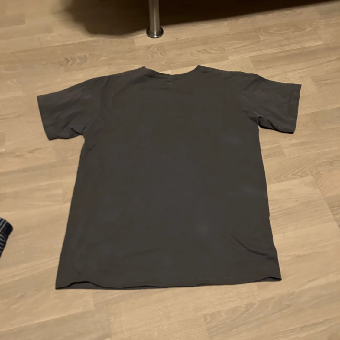 grå vintage tshirt - 91