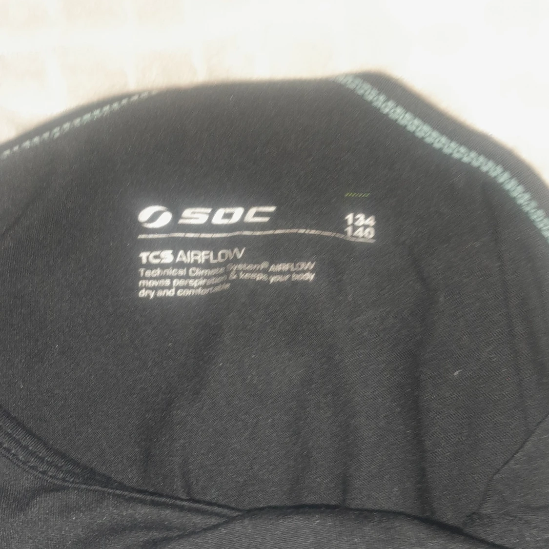 Svart linnetopp från SOC - 91