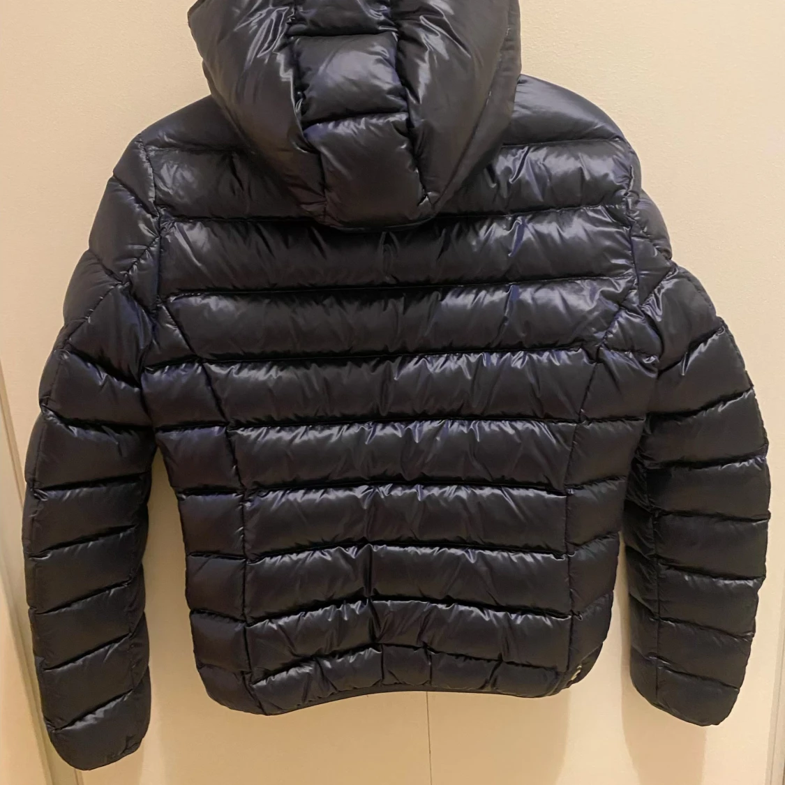 Mörkblå pufferjacka från Colmar - 90