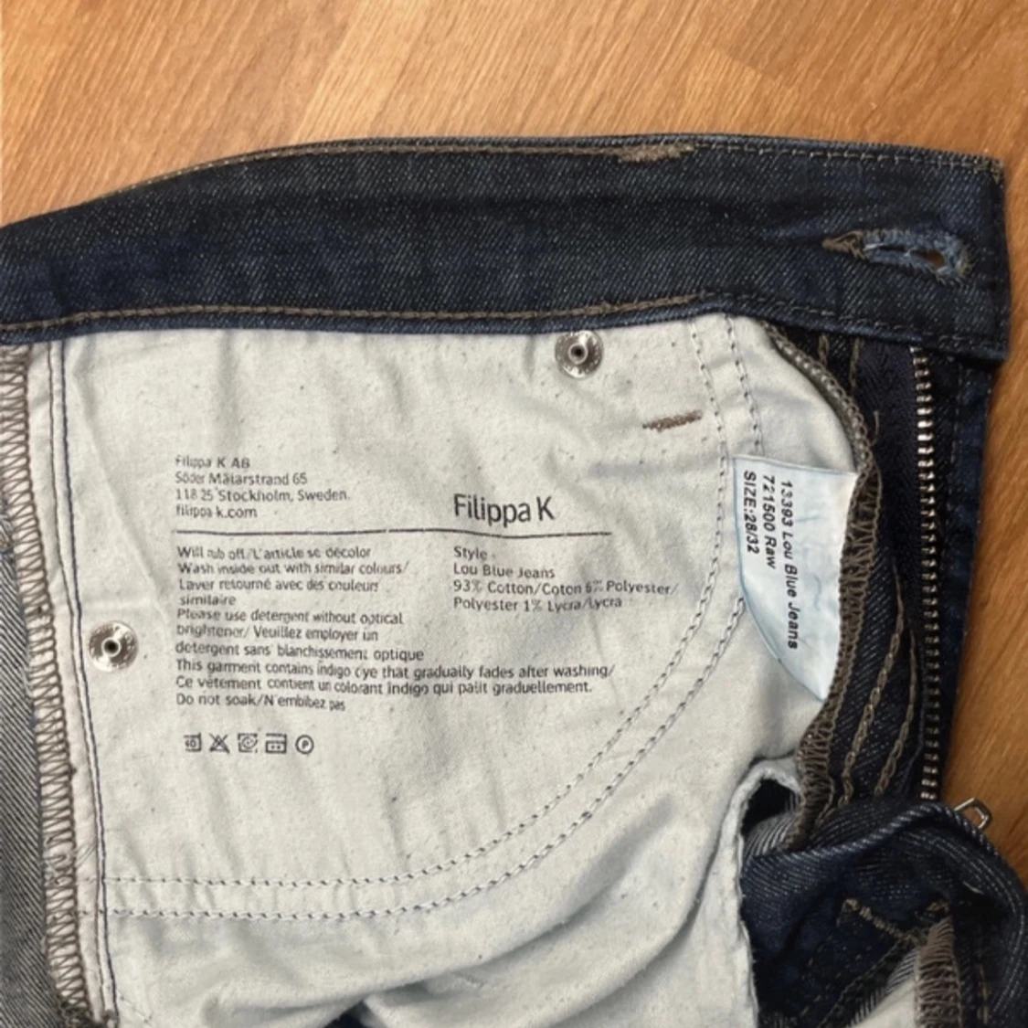 Mörkblå jeans från Filippa K - 93