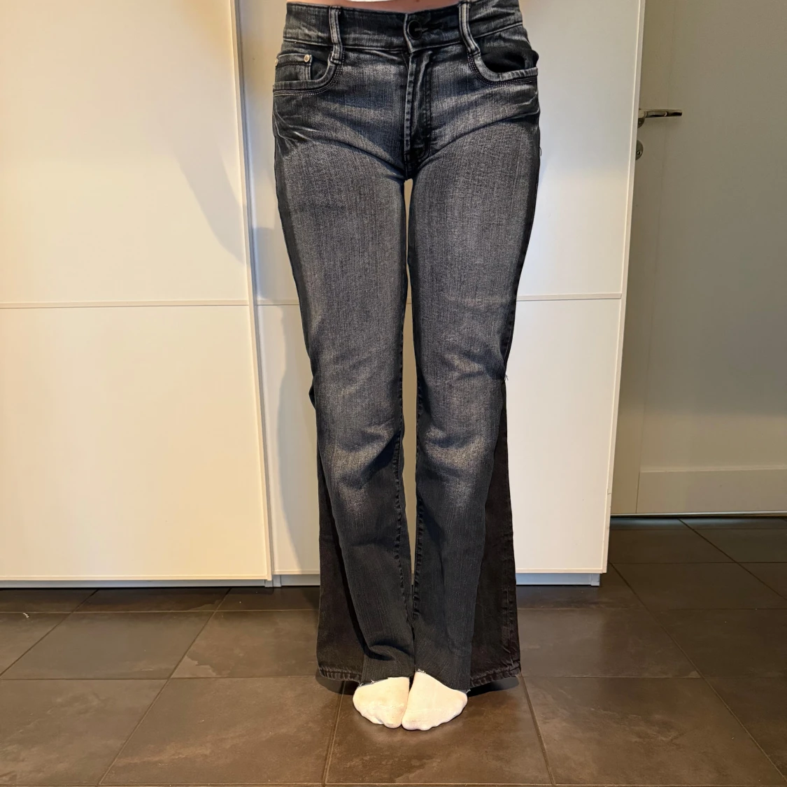 Svarta jeans med bootcut - 93