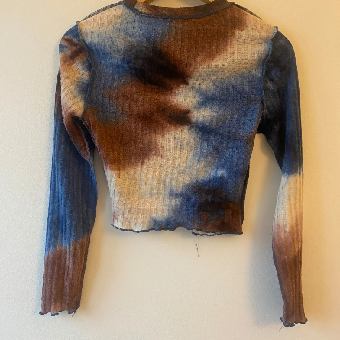 Flerfärgad ribbad tröja - 90