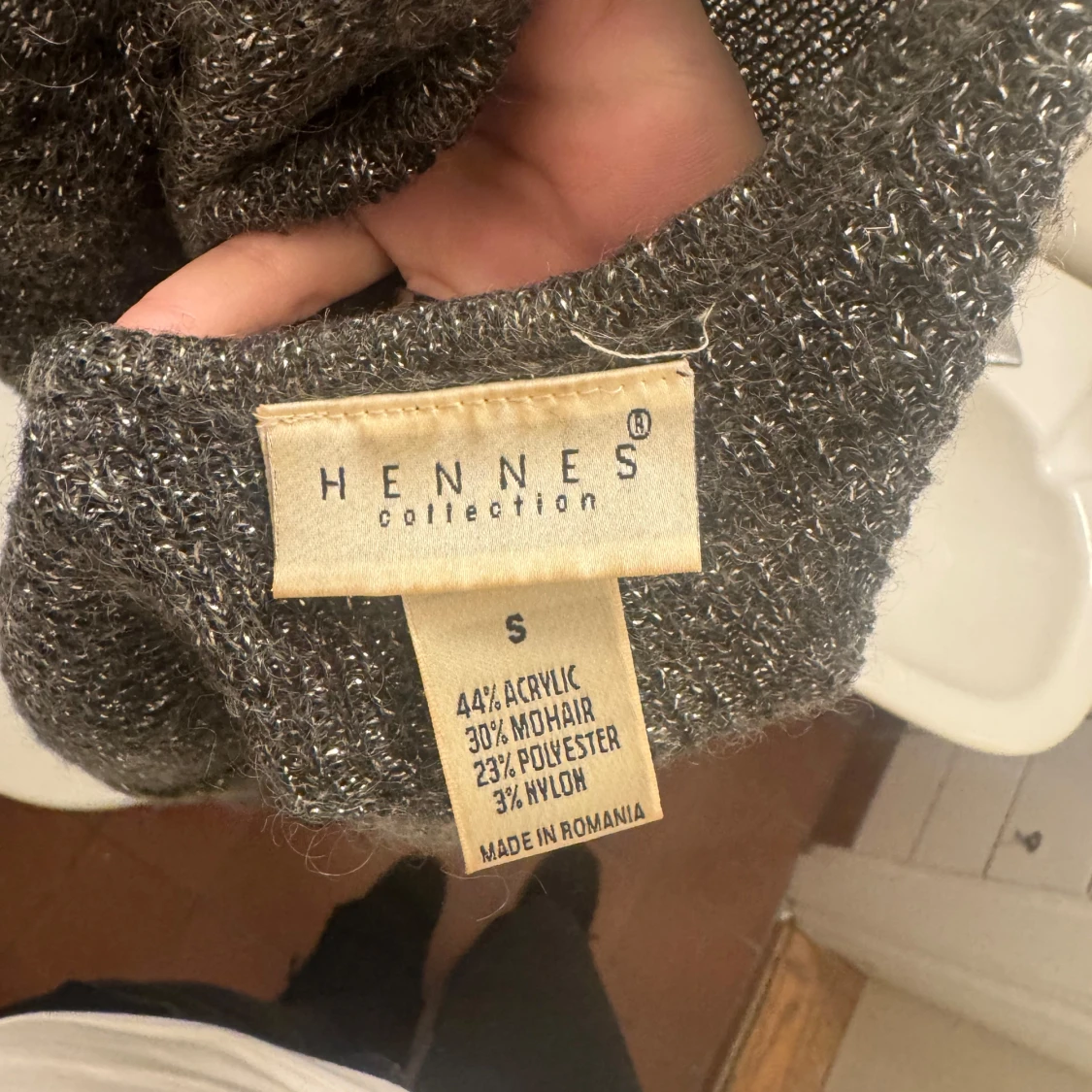 Grå glittrig kofta från Hennes Collection - 91