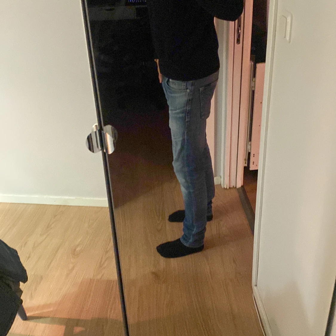 Calvin clein jeans med slitningar - 93