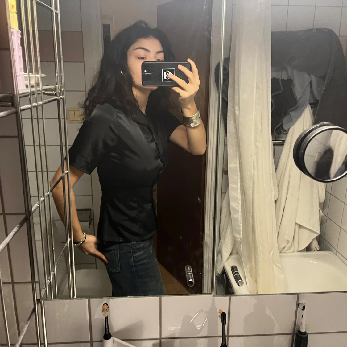 Svart kortärmad blus - 91