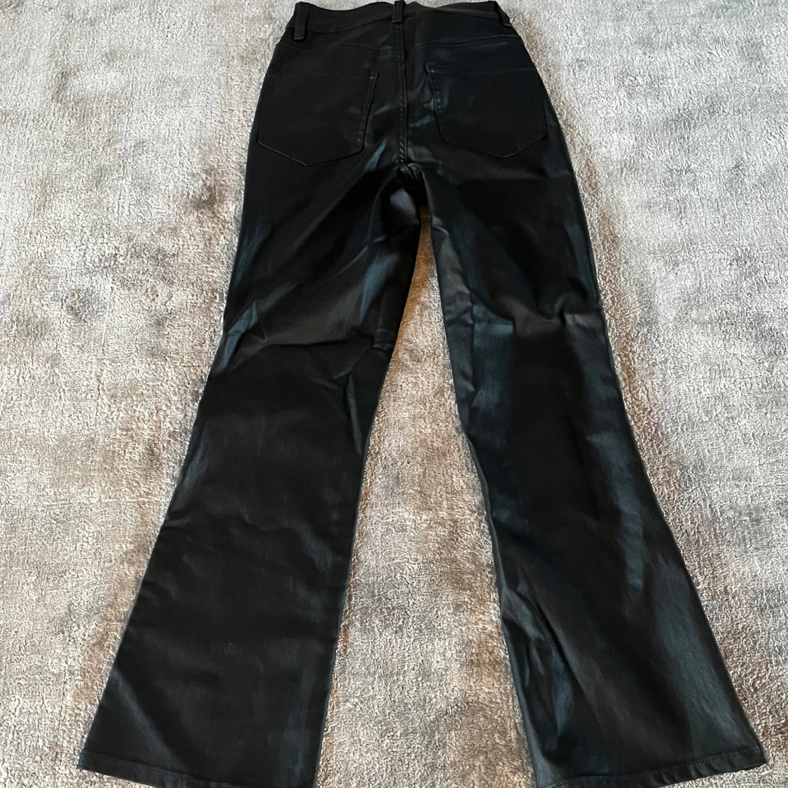Svarta skinnbyxor - 1