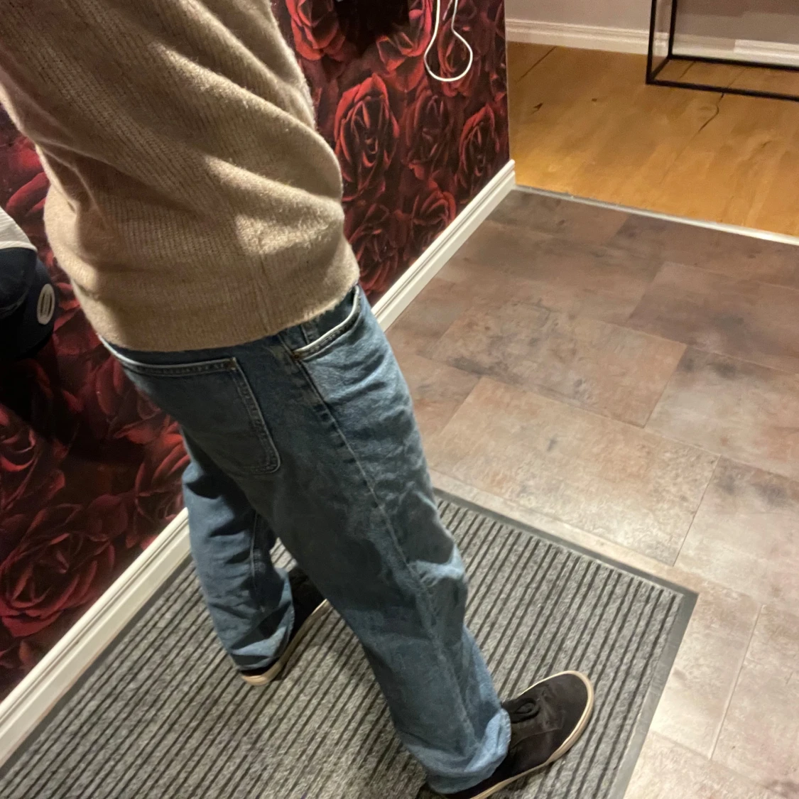 Blåa jeans i en schyst färg - 91