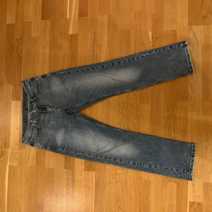 Levi’s jeans - Säljer mina Levi’s jeans pga ingen användning. Modellen är 514 och storleken är W30, L30. Bara att höra av sig vid frågor!