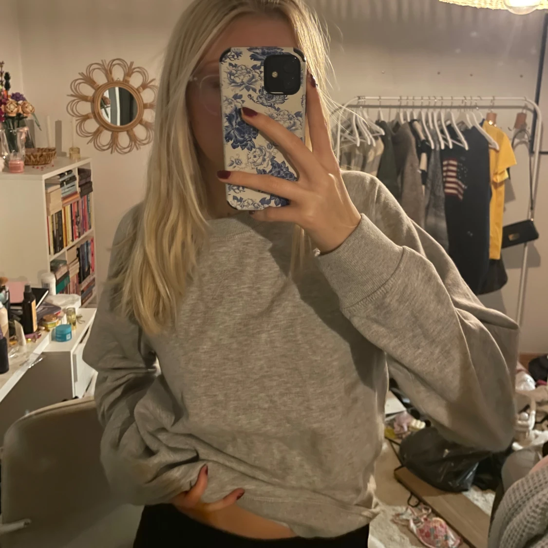 Grå sweatshirt - 90