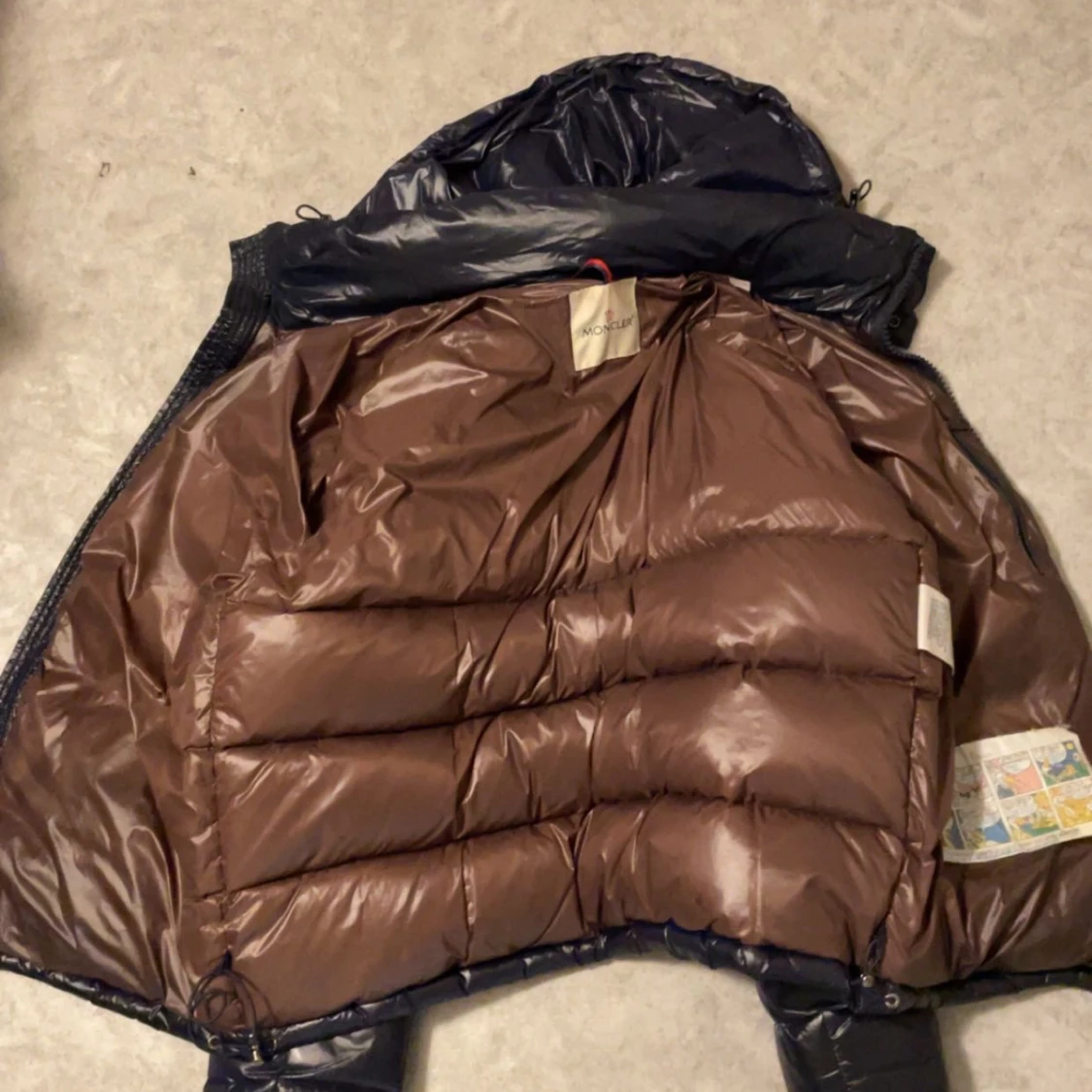 Mörkblå dunjacka från Moncler - 90