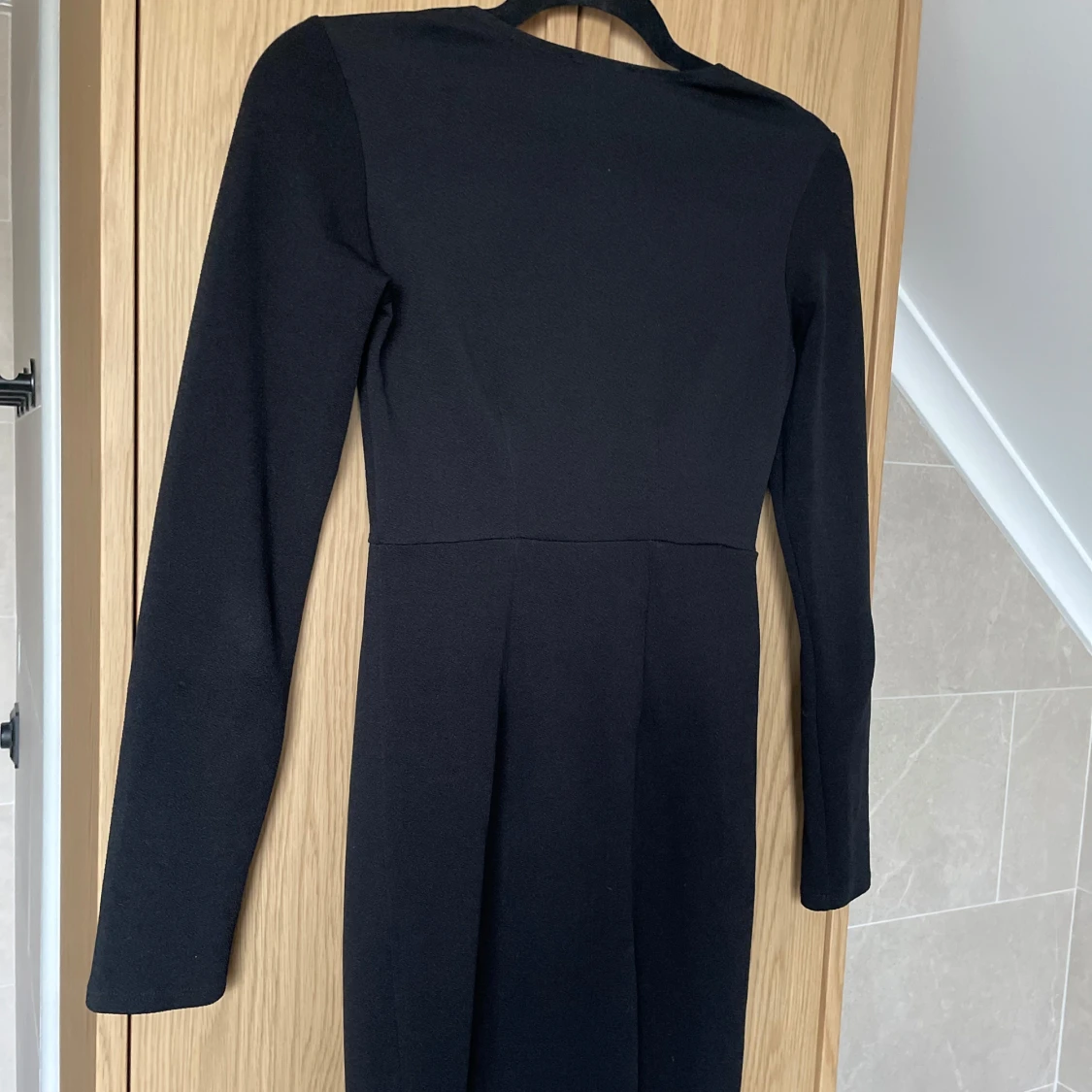 Svart klänning från Nelly - 90