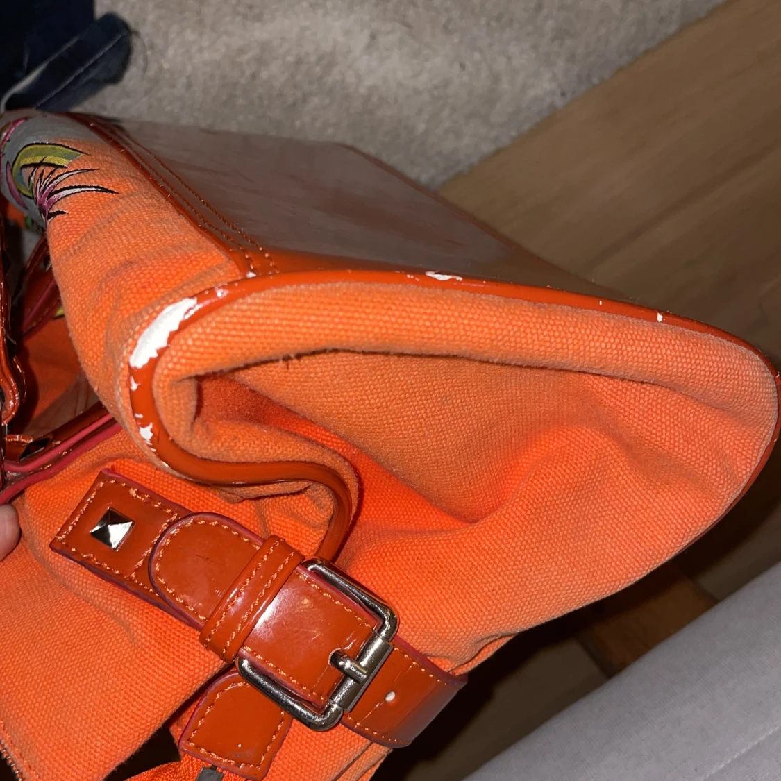 Äkta ed Hardy väska  - 92