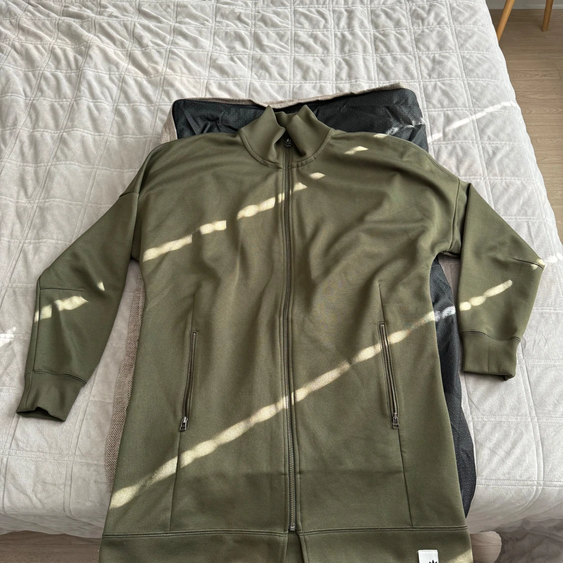 Grön jacka från Adidas - 90