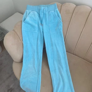 Juciy couture byxor i turkos blå färg - Nyskick bekväma jätte fin färg mjuka och sköna 