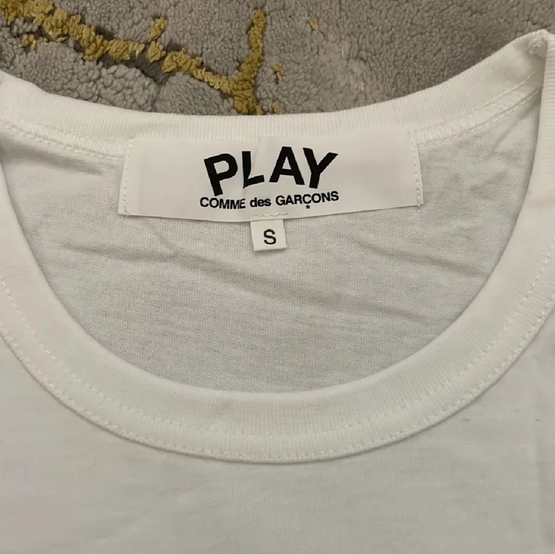 Comme de garcons t shirt  - 91