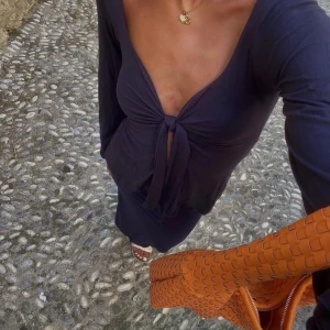 Designbysi blus - Säljer denna jättesöta blusen från designbysi då den tyvärr inte kommer till användning. 