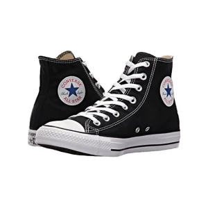 converse  - perfekta inför hösten 💋stl 39,5, jag har vanligtvis 40. Knappast använda inga defekter vad jag ser , som helt nya 😊😊kan sänka pris vid snabb affär 