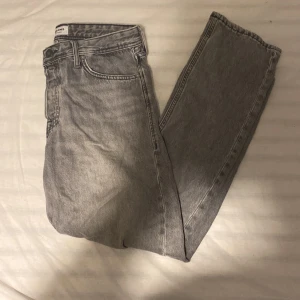 Jack&Jones Jeans - Riktigt feta Jack&Jones Jeans i storlek 30/32, Skick:9/10 använd fåtal gånger.