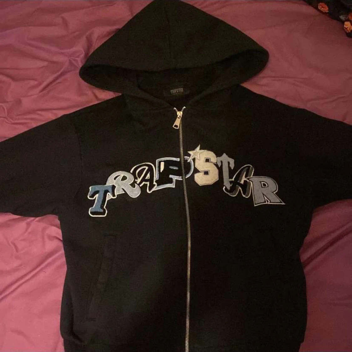 Svart hoodie från Trapstar - 1