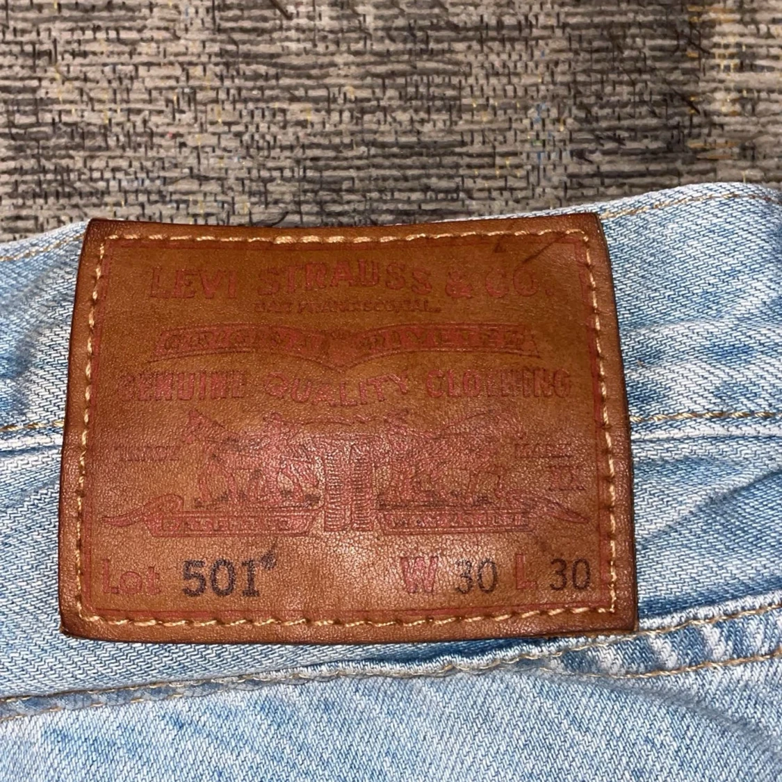 Ljusblå Levis 501 jeans - 2