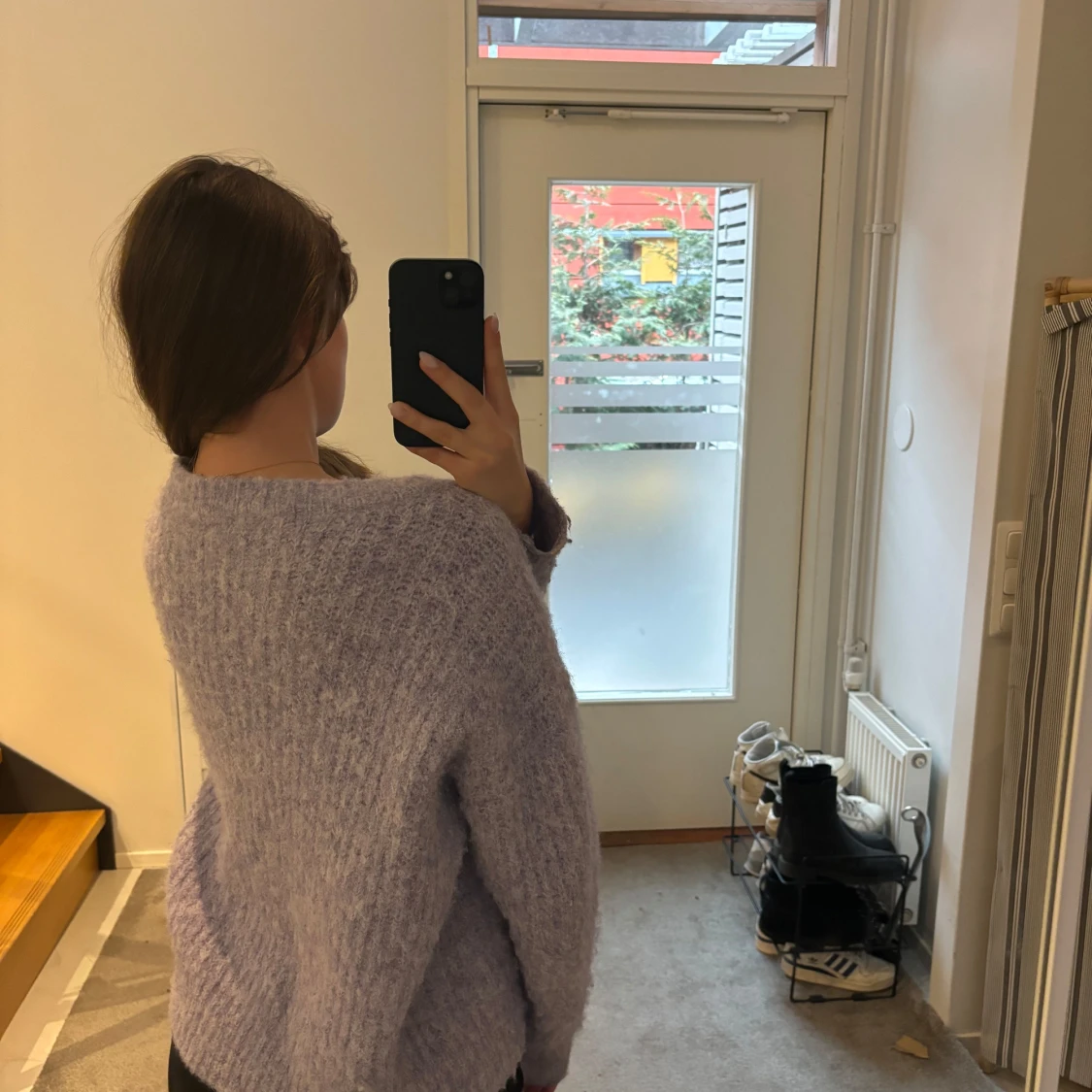 Ljuslila fluffig tröja från Bisou's Project - 4